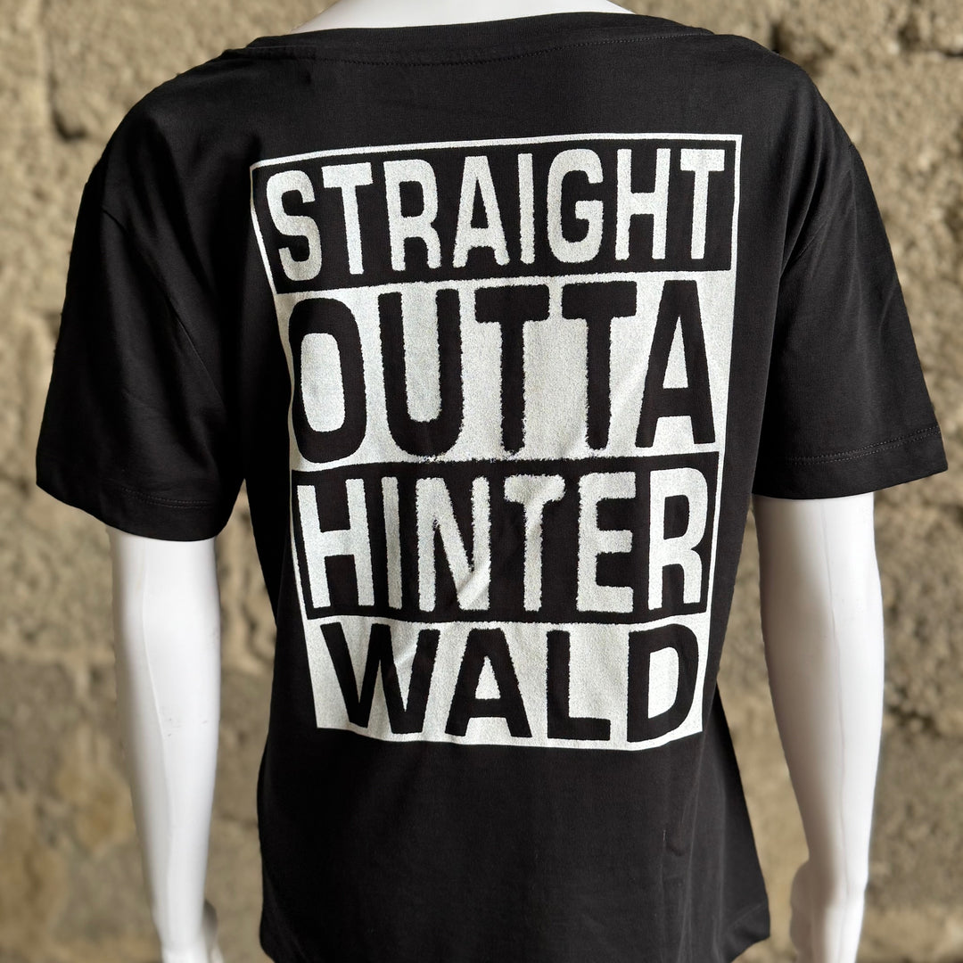 GirlyShirt "Straight Outta"